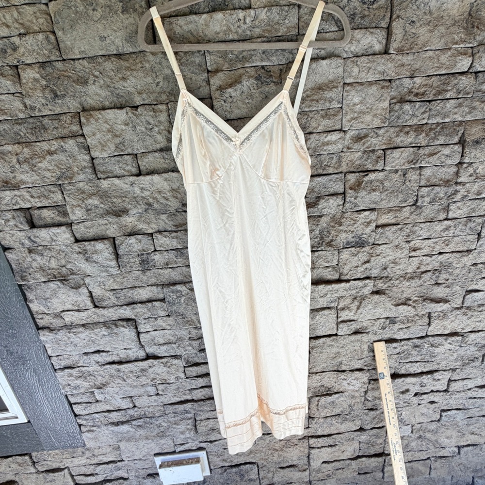 VTG Lace Trim Slip Dress Womens S Cream Satin Minimalist Coquette